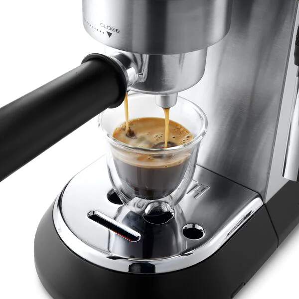 ماكينة اسبريسو ديلونجي ، سعة 1.1 لتر ، فضي - EC685.BK