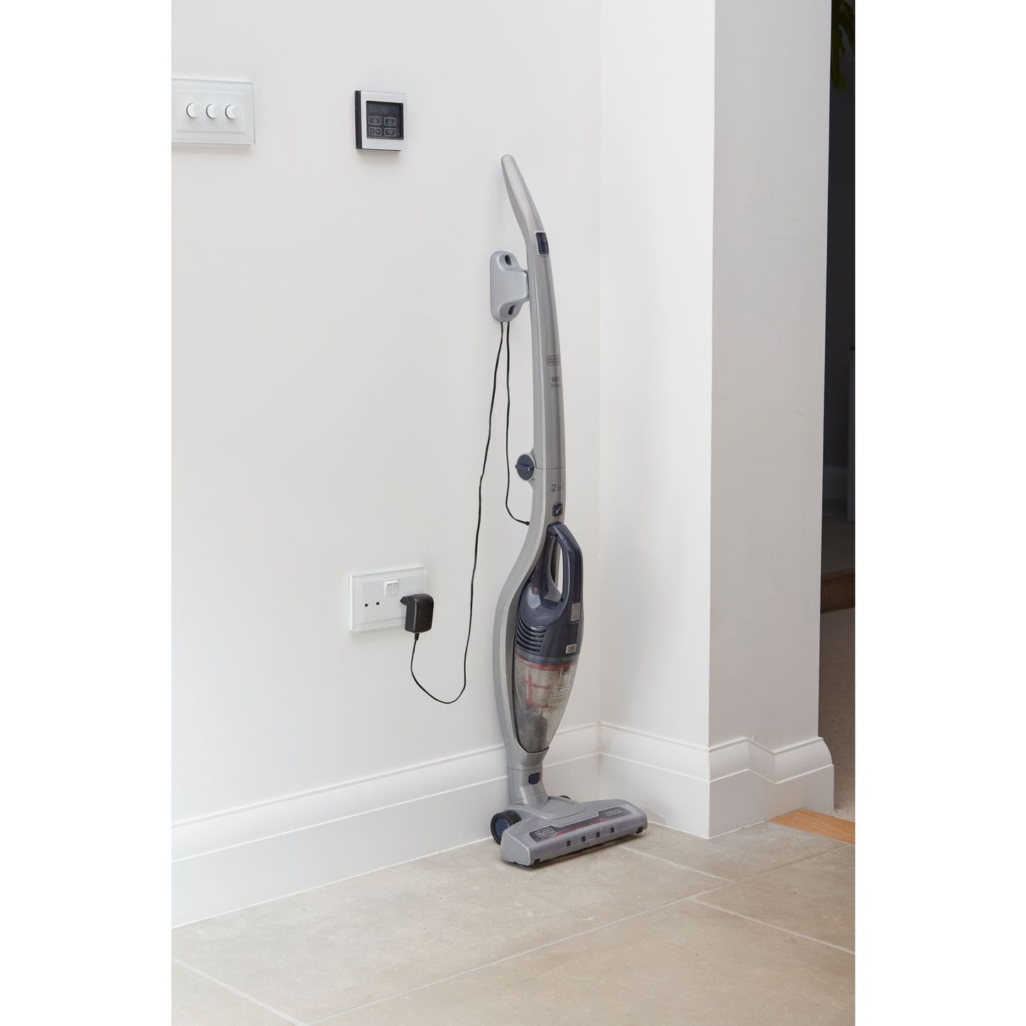 Black+Decker Cordless Vacuum Cleaner, Remade - SVB520JW-B5